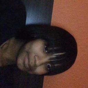 Meet your Posher, Caron